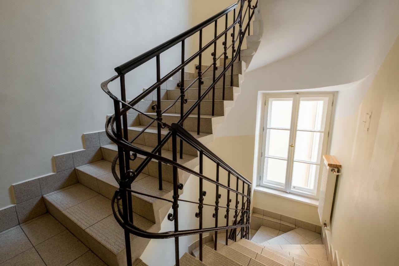 Marszalkowska Homely Apartment Varsó Kültér fotó